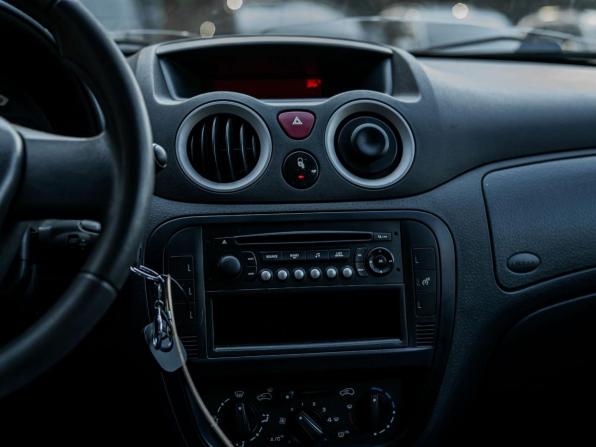 Citroen C3 I Рестайлинг с пробегом 2005 года, цена 132 001 рубль, 198954 км, хэтчбек, Автокод Объявления