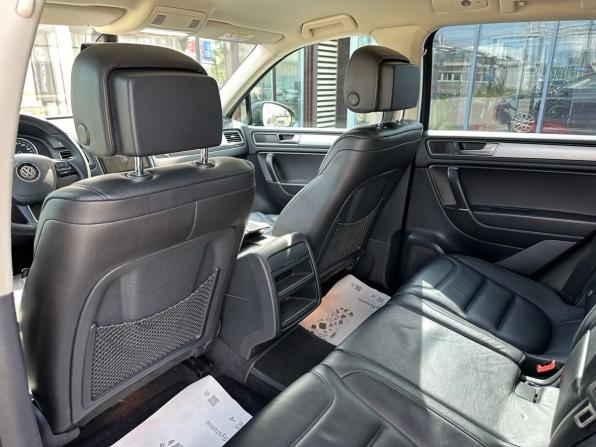 Volkswagen Touareg II Рестайлинг с пробегом 2015 года, цена 2 170 000 рублей, 213229 км, внедорожник, Автокод Объявления
