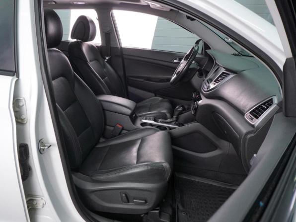 Hyundai Tucson III с пробегом 2016 года, цена 1 649 000 рублей, 179268 км, внедорожник, Автокод Объявления