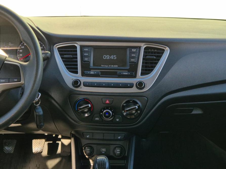 Hyundai Solaris II Екатеринбург  - изображение 10