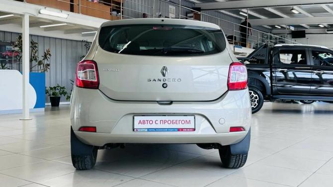 Renault Sandero II с пробегом 2018 года, цена 974 000 рублей, 72000 км, хэтчбек, Автокод Объявления