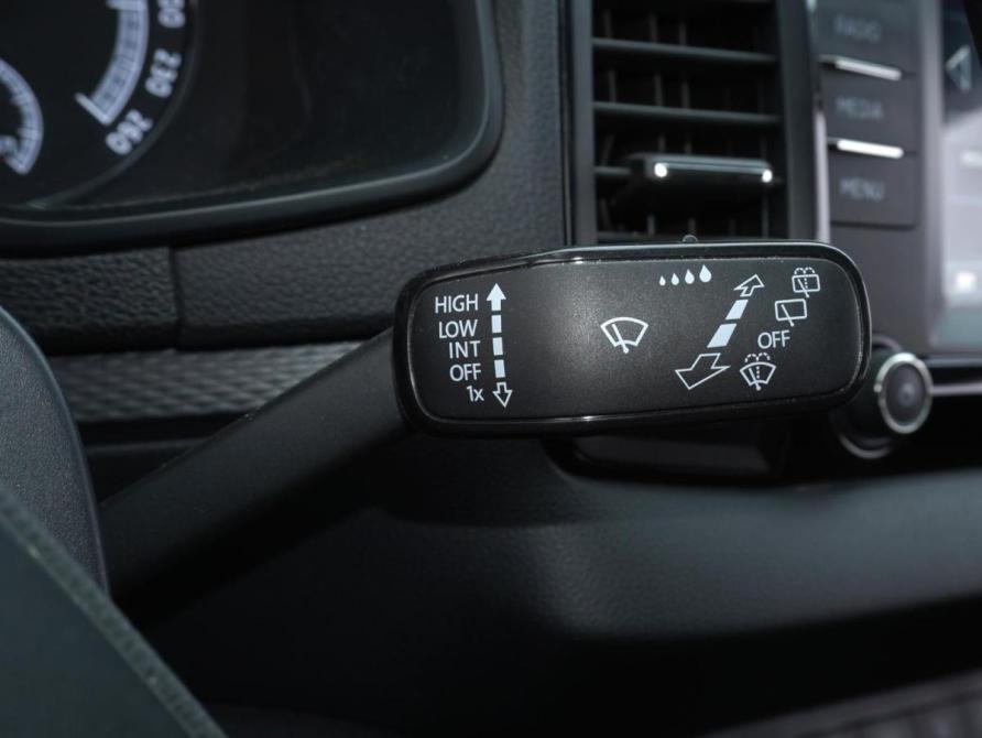 Skoda Karoq I Тверь  - изображение 16