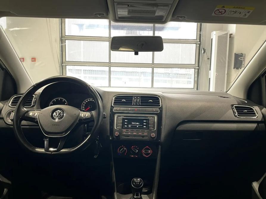 Volkswagen Polo V Рестайлинг Москва  - изображение 11