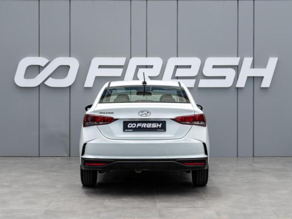 Hyundai Solaris II Рестайлинг с пробегом 2020 года, цена 1 348 000 рублей, 78505 км, седан, Автокод Объявления