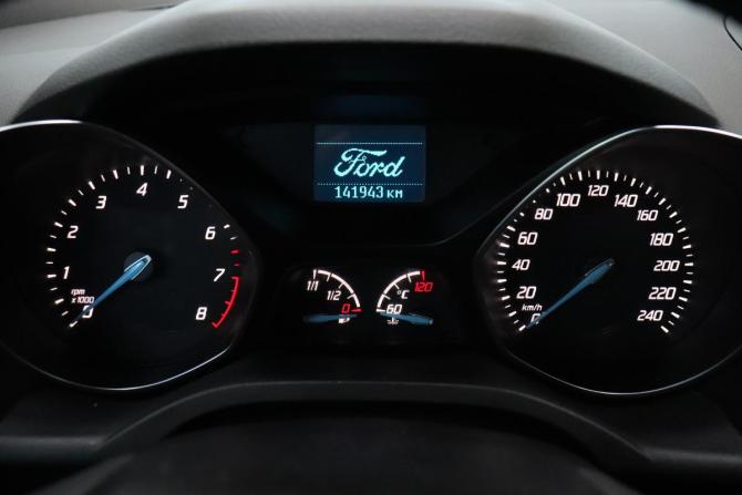 Ford Kuga II с пробегом 2015 года, цена 1 268 000 рублей, 141943 км, внедорожник, Автокод Объявления