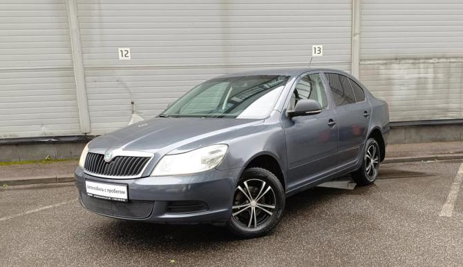 Skoda Octavia II (A5) Рестайлинг с пробегом 2013 года, цена 529 000 рублей, 227930 км, лифтбек, Автокод Объявления