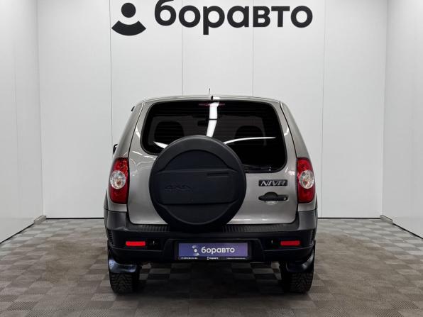 Chevrolet Niva I с пробегом 2009 года, цена 445 500 рублей, 195696 км, внедорожник, Автокод Объявления