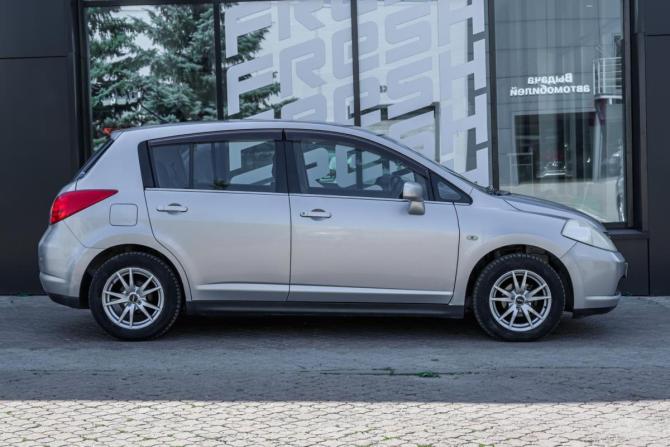 Nissan Tiida I с пробегом 2007 года, цена 689 000 рублей, 209000 км, хэтчбек, Автокод Объявления
