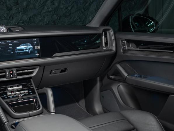 Новый Porsche Cayenne III Рестайлинг 2026 года, цена 18 650 000 рублей, внедорожник, Автокод Объявления