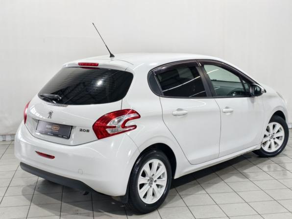 Peugeot 208 I с пробегом 2013 года, цена 595 000 рублей, 208478 км, хэтчбек, Автокод Объявления