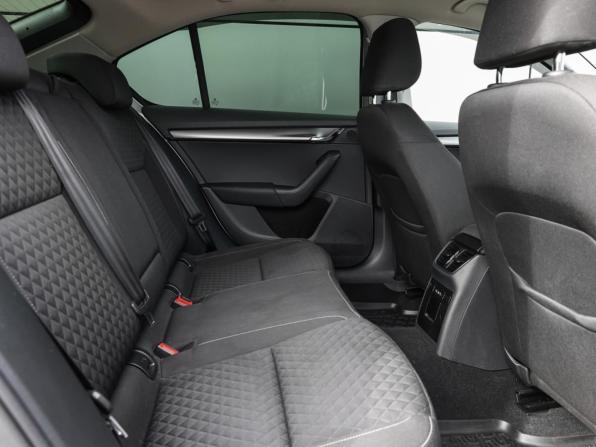 Skoda Octavia III (A7) Рестайлинг с пробегом 2017 года, цена 2 149 000 рублей, 78233 км, лифтбек, Автокод Объявления