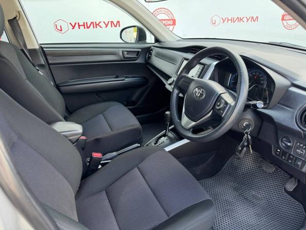 Toyota Corolla XI (E160 E170) Рестайлинг 2 с пробегом 2018 года, цена 1 333 000 рублей, 170889 км, универсал, Автокод Объявления