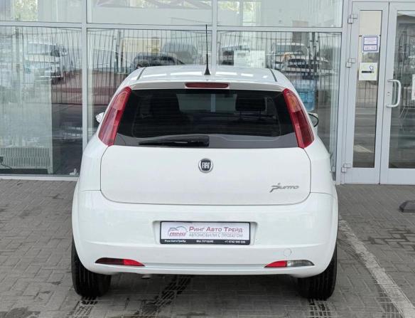 Fiat Punto III Grande Punto с пробегом 2008 года, цена 369 000 рублей, 135192 км, хэтчбек, Автокод Объявления