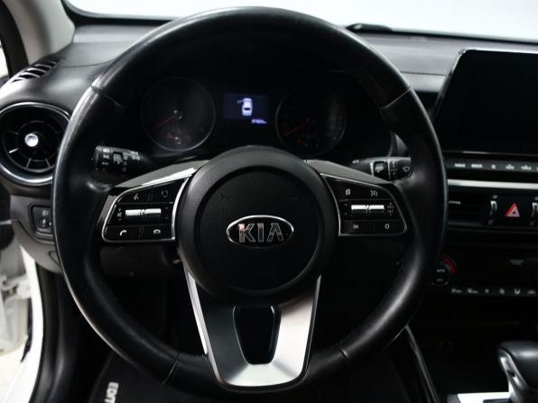 Kia Cerato IV с пробегом 2021 года, цена 2 207 000 рублей, 87417 км, седан, Автокод Объявления