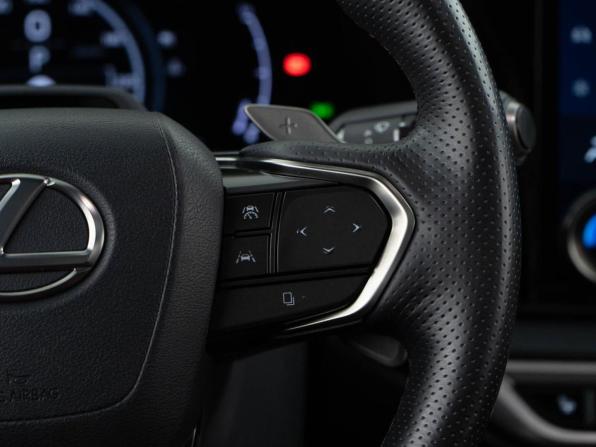 Lexus RX V с пробегом 2024 года, цена 8 990 077 рублей, 21900 км, внедорожник, Автокод Объявления
