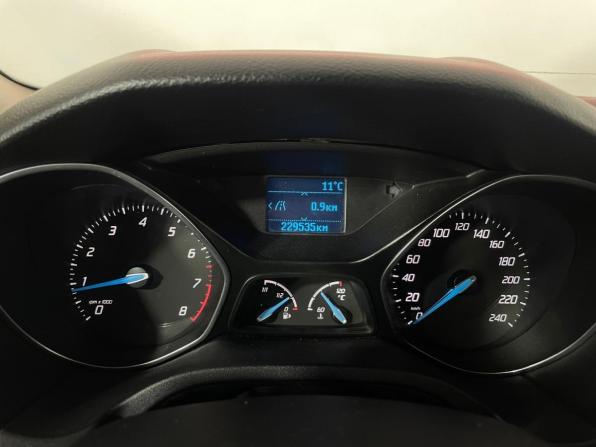Ford Focus III с пробегом 2011 года, цена 709 000 рублей, 229535 км, хэтчбек, Автокод Объявления