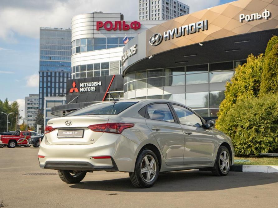 Hyundai Solaris II Москва  - изображение 4