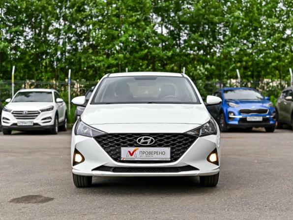 Hyundai Solaris II Рестайлинг с пробегом 2020 года, цена 1 490 000 рублей, 60117 км, седан, Автокод Объявления
