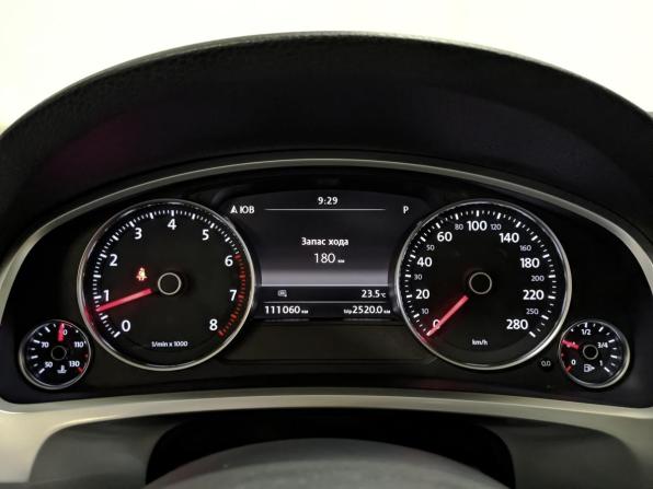 Volkswagen Touareg II Рестайлинг с пробегом 2015 года, цена 2 795 000 рублей, 111057 км, внедорожник, Автокод Объявления