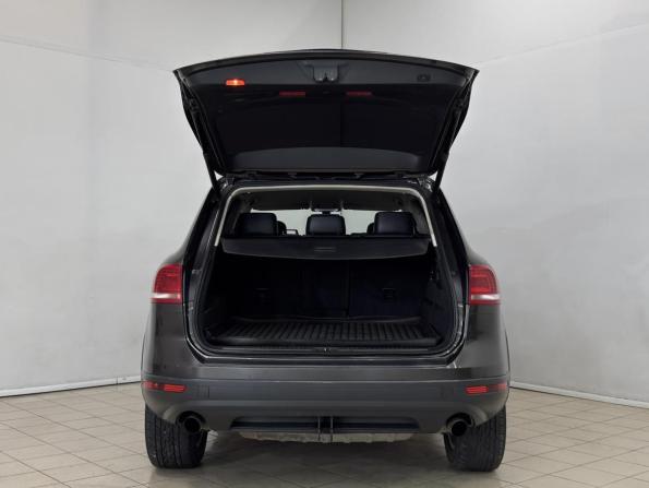 Volkswagen Touareg II Рестайлинг с пробегом 2015 года, цена 2 999 000 рублей, 131754 км, внедорожник, Автокод Объявления