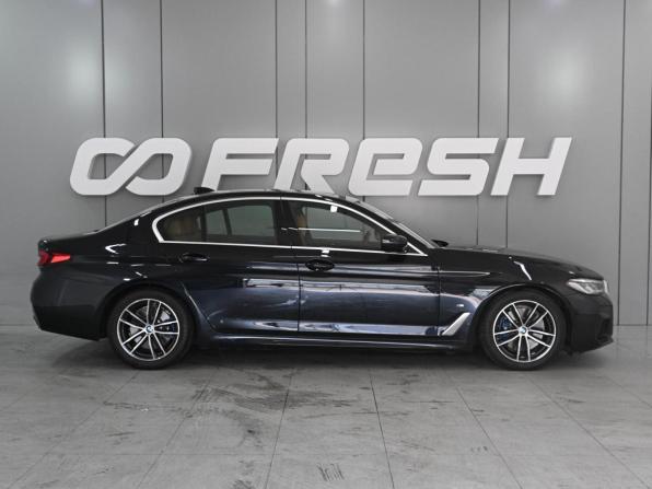 BMW 5 серии VII (G30/G31/G38) Рестайлинг с пробегом 2020 года, цена 4 949 000 рублей, 23689 км, седан, Автокод Объявления