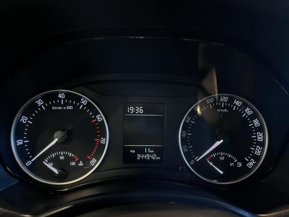 Skoda Octavia II (A5) Рестайлинг с пробегом 2010 года, цена 580 000 рублей, 344940 км, лифтбек, Автокод Объявления