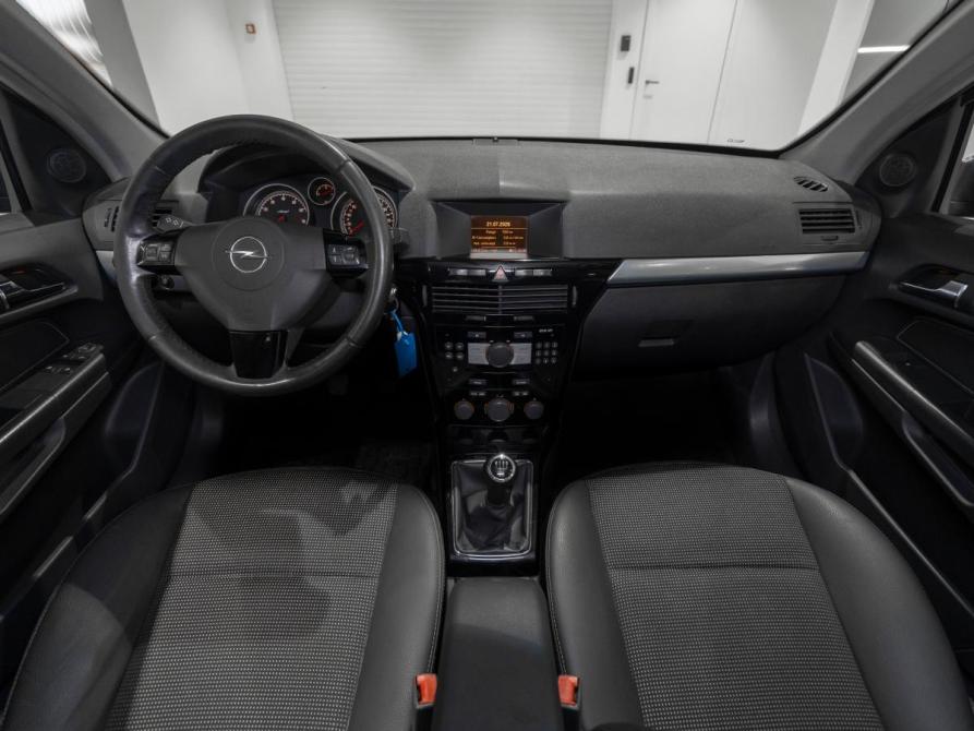Opel Astra H Рестайлинг Москва  - изображение 8