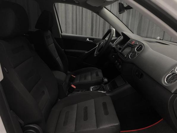 Volkswagen Tiguan I с пробегом 2009 года, цена 799 000 рублей, 239000 км, внедорожник, Автокод Объявления