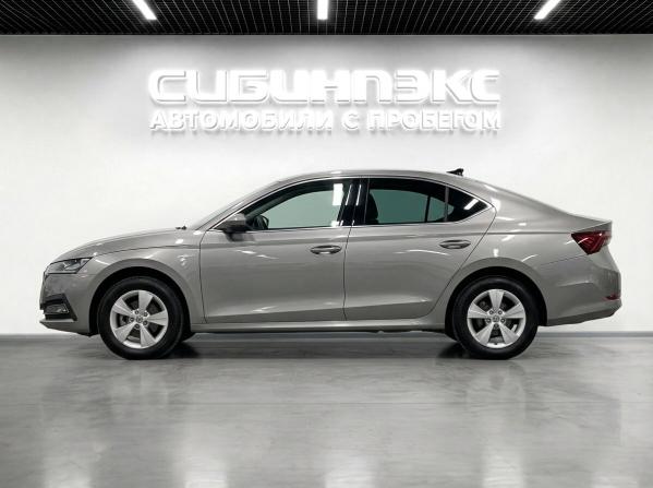 Skoda Octavia IV (A8) с пробегом 2021 года, цена 2 299 000 рублей, 83000 км, лифтбек, Автокод Объявления