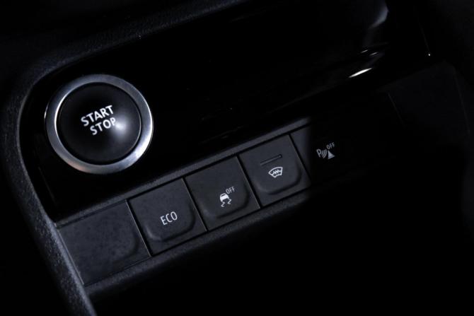 Renault Kaptur I Рестайлинг с пробегом 2020 года, цена 1 649 900 рублей, 93291 км, внедорожник, Автокод Объявления