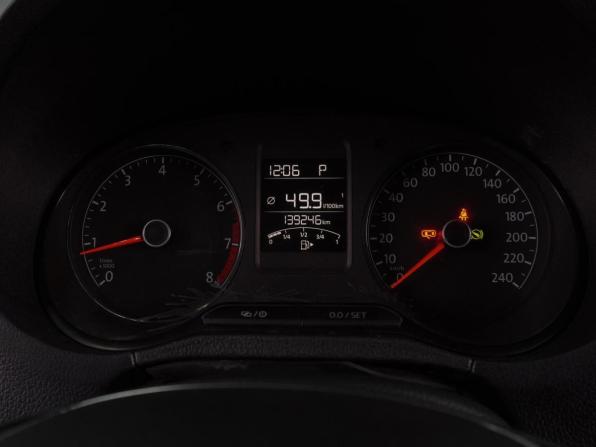 Volkswagen Polo V Рестайлинг с пробегом 2019 года, цена 1 299 000 рублей, 139246 км, седан, Автокод Объявления