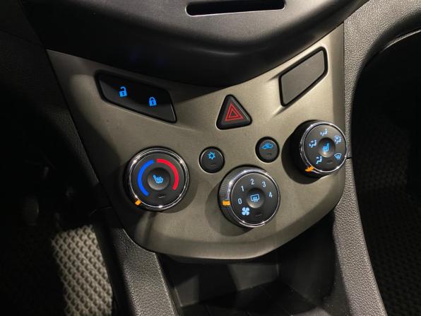 Chevrolet Aveo II с пробегом 2013 года, цена 640 000 рублей, 122799 км, седан, Автокод Объявления