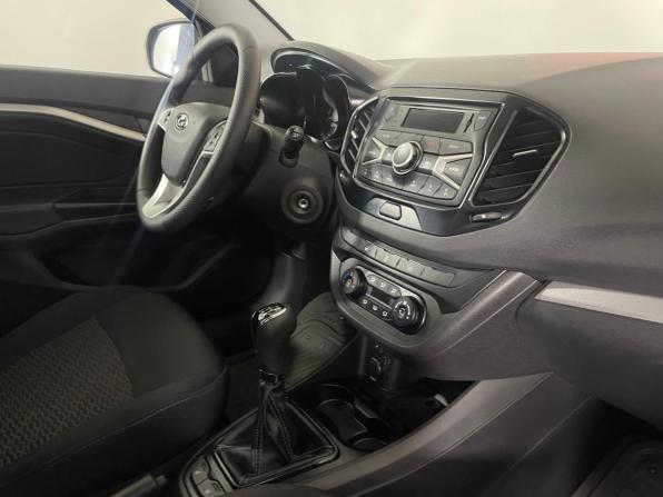Lada (ВАЗ) Vesta I с пробегом 2018 года, цена 985 000 рублей, 62240 км, седан, Автокод Объявления
