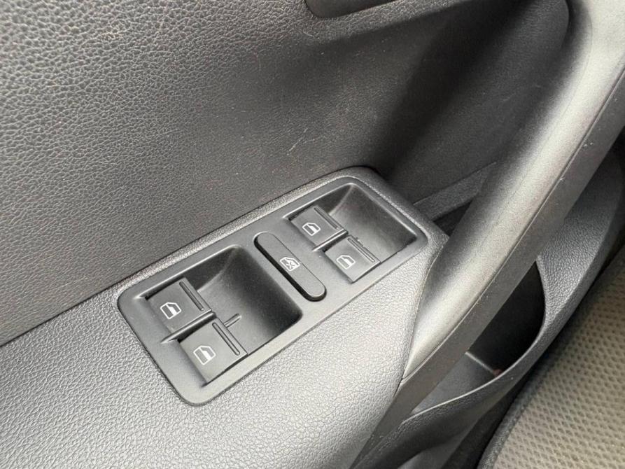 Volkswagen Polo V Рестайлинг Нижний Тагил  - изображение 12