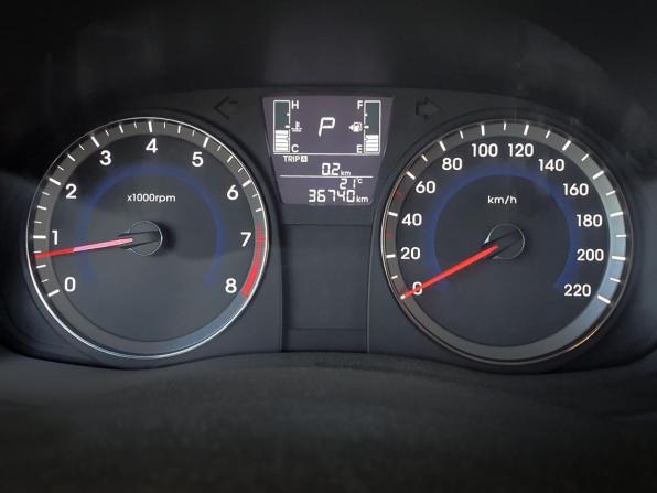 Hyundai Solaris I Рестайлинг с пробегом 2016 года, цена 1 178 000 рублей, 36740 км, седан, Автокод Объявления
