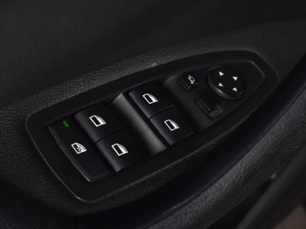 BMW X1 II (F48) Рестайлинг с пробегом 2021 года, цена 3 334 995 рублей, 147107 км, внедорожник, Автокод Объявления