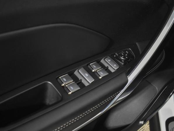 Geely Atlas Pro с пробегом 2021 года, цена 1 939 000 рублей, 49175 км, внедорожник, Автокод Объявления