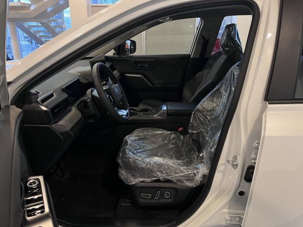 Toyota RAV4 VI (XA60) с пробегом 2026 года, цена 4 090 000 рублей, 36 км, внедорожник, Автокод Объявления