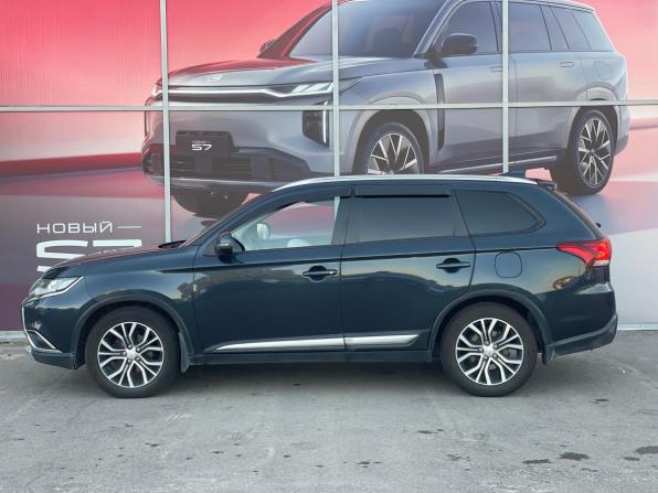 Mitsubishi Outlander III Рестайлинг 2 с пробегом 2018 года, цена 1 950 000 рублей, 89387 км, внедорожник, Автокод Объявления