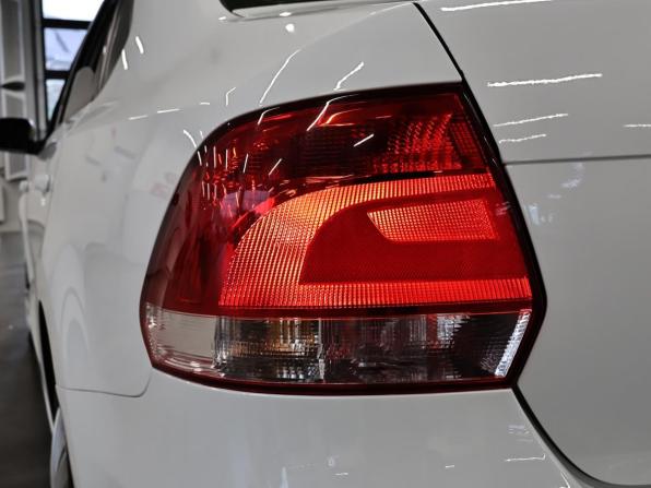 Volkswagen Polo V с пробегом 2015 года, цена 919 000 рублей, 184230 км, седан, Автокод Объявления