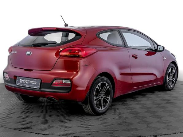 Kia Ceed II с пробегом 2014 года, цена 975 000 рублей, 144426 км, хэтчбек, Автокод Объявления