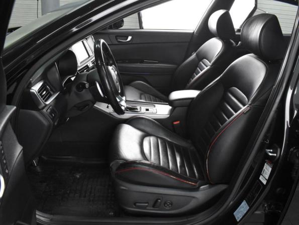 Kia Optima IV Рестайлинг с пробегом 2018 года, цена 2 335 000 рублей, 119888 км, седан, Автокод Объявления