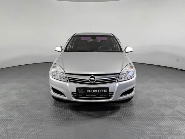 Opel Astra H Рестайлинг с пробегом 2011 года, цена 370 000 рублей, 280273 км, седан, Автокод Объявления