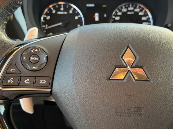 Mitsubishi Outlander III Рестайлинг 2 с пробегом 2018 года, цена 2 729 000 рублей, 116085 км, внедорожник, Автокод Объявления