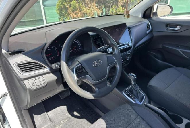 Hyundai Solaris II с пробегом 2019 года, цена 1 450 000 рублей, 82052 км, седан, Автокод Объявления