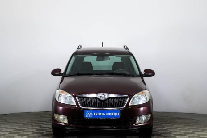 Skoda Roomster I Рестайлинг с пробегом 2013 года, цена 799 000 рублей, 58000 км, компактвэн, Автокод Объявления