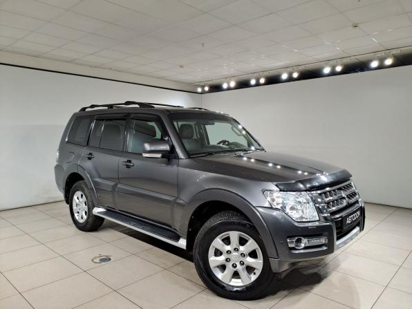 Mitsubishi Pajero IV Рестайлинг 2 с пробегом 2015 года, цена 3 059 000 рублей, 91914 км, внедорожник, Автокод Объявления
