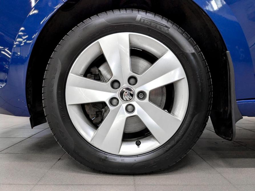 Skoda Rapid I Рестайлинг Москва  - изображение 19