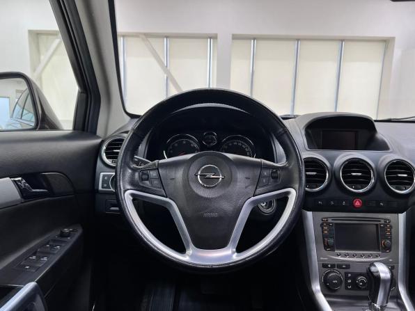 Opel Antara I Рестайлинг с пробегом 2014 года, цена 1 425 000 рублей, 139712 км, внедорожник, Автокод Объявления