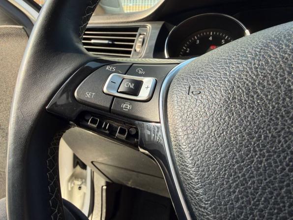 Volkswagen Jetta VI Рестайлинг с пробегом 2015 года, цена 795 000 рублей, 181561 км, седан, Автокод Объявления